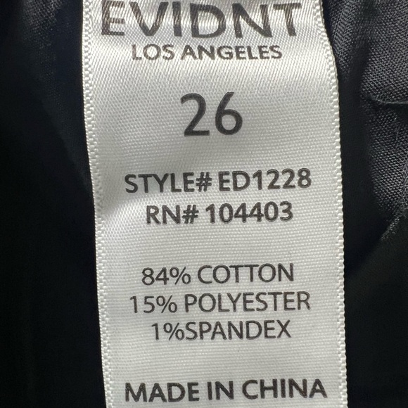 Black Skinny Jeans‎ with Modern Distressed Look - Picture 4 of 5